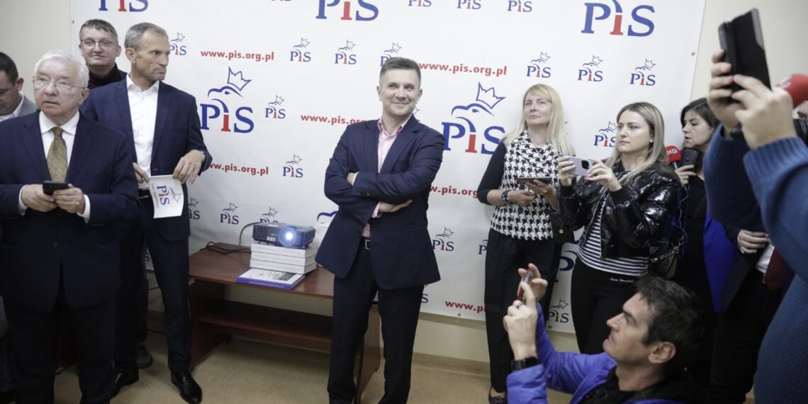 15.10.2023. Kielce. Sztab Prawa i Sprawiedliwości / Fot. Jarosław Kubalski - Radio Kielce