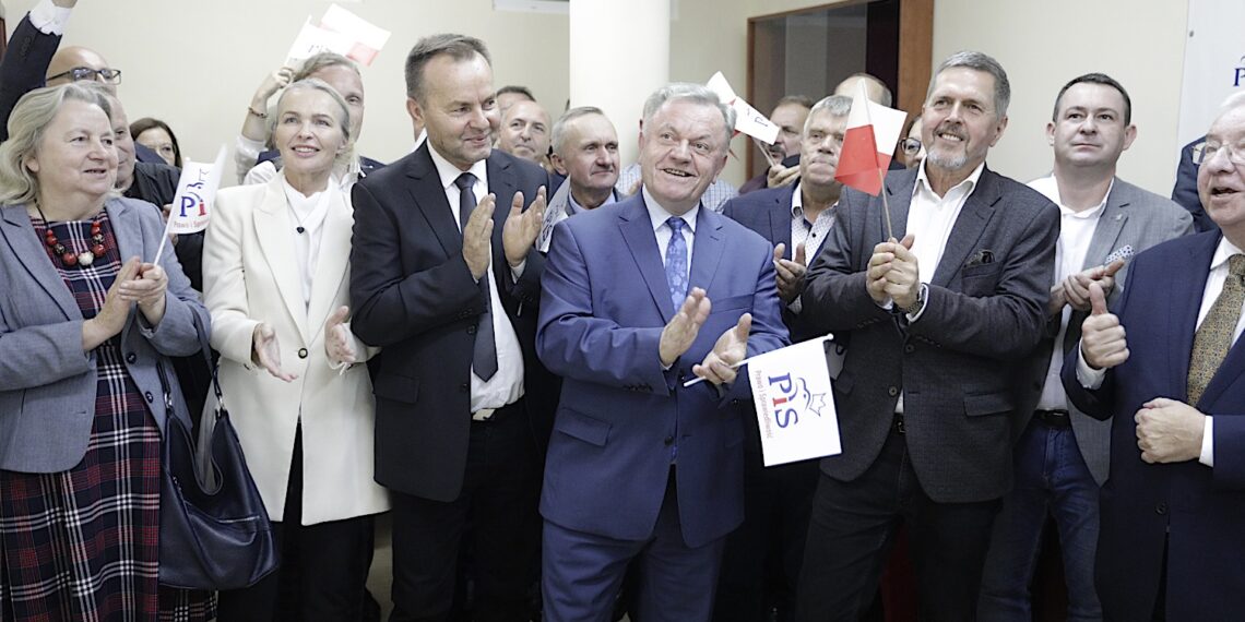 15.10.2023. Kielce. Sztab Prawa i Sprawiedliwości / Fot. Jarosław Kubalski - Radio Kielce