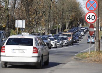 Zmienią się zasady dojazdu do nekropolii