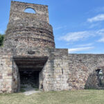 Samsonów. Ruiny Huty „Józef” / Fot. Robert Felczak – Radio Kielce