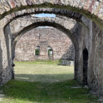 Samsonów. Ruiny Huty „Józef” / Fot. Robert Felczak – Radio Kielce