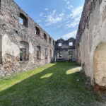 Samsonów. Ruiny Huty „Józef” / Fot. Robert Felczak – Radio Kielce