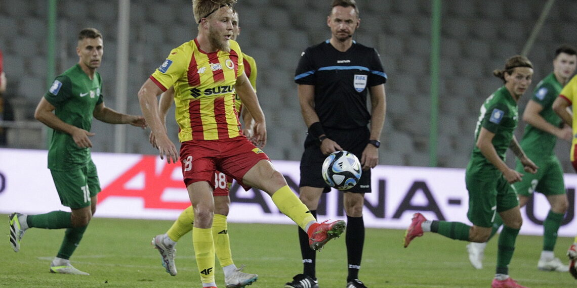 06.10.2023. Kielce. Mecz: Korona Kielce - Warta Poznań. / Fot. Jarosław Kubalski - Radio Kielce