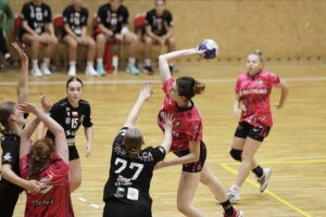 07.10.2023. Kielce. Mecz 3. kolejki Suzuki Korony Handball z UKS Dziewiątką Legnica. / Fot. Jarosław Kubalski - Radio Kielce