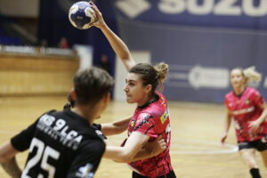 07.10.2023. Kielce. Mecz 3. kolejki Suzuki Korony Handball z UKS Dziewiątką Legnica. / Fot. Jarosław Kubalski - Radio Kielce