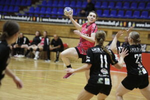 07.10.2023. Kielce. Mecz 3. kolejki Suzuki Korony Handball z UKS Dziewiątką Legnica. / Fot. Jarosław Kubalski - Radio Kielce