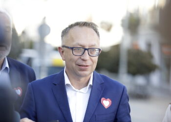 17.10.2024 Kielce. Konferencja Platformy Obywatelskiej. Arrur Gierada / Fot. Jarosław Kubalski - Radio Kielce