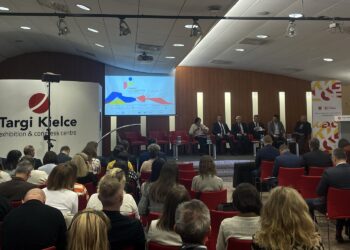 21.11.2023. Kielce. Konferencja na temat współpracy i odbudowy Ukrainy / Fot. Paulina Michta - Radio Kielce