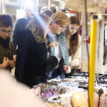 Nie lada gratka dla miłośników biżuterii i skamieniałości - Radio Kielce