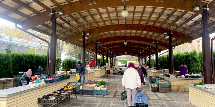 Ceny warzyw i owoców w Sandomierzu (16.11.2023) - Radio Kielce