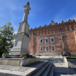 Sandomierz. Ratusz, Urząd Miejski w Sandomierzu, starówka, Rynek / Fot. Robert Felczak – Radio Kielce