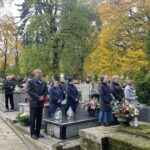 01.11.2023. Sandomierz. Msza święta na cmentarzu katedralnym. / Fot. Grażyna Szlęzak - Radio Kielce