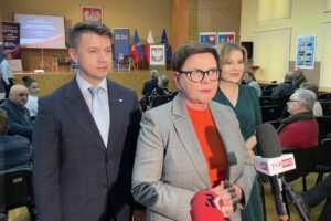 Beata Szydło: zmiany w traktatach UE są zagrożeniem dla suwerenności