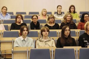 15.11.2023. Kielce. Politechnika Świętokrzyska. Konferencja na temat szczegółów projektu Dziś Uczeń - Jutro Student / Fot. Jarosław Kubalski Radio Kielce