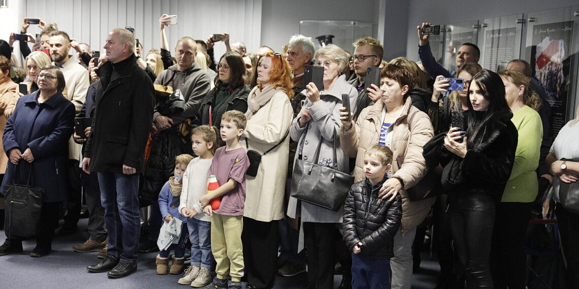 03.10.2023 Kielce. Ślubowanie policjantów / Fot. Jarosław Kubalski - Radio Kielce