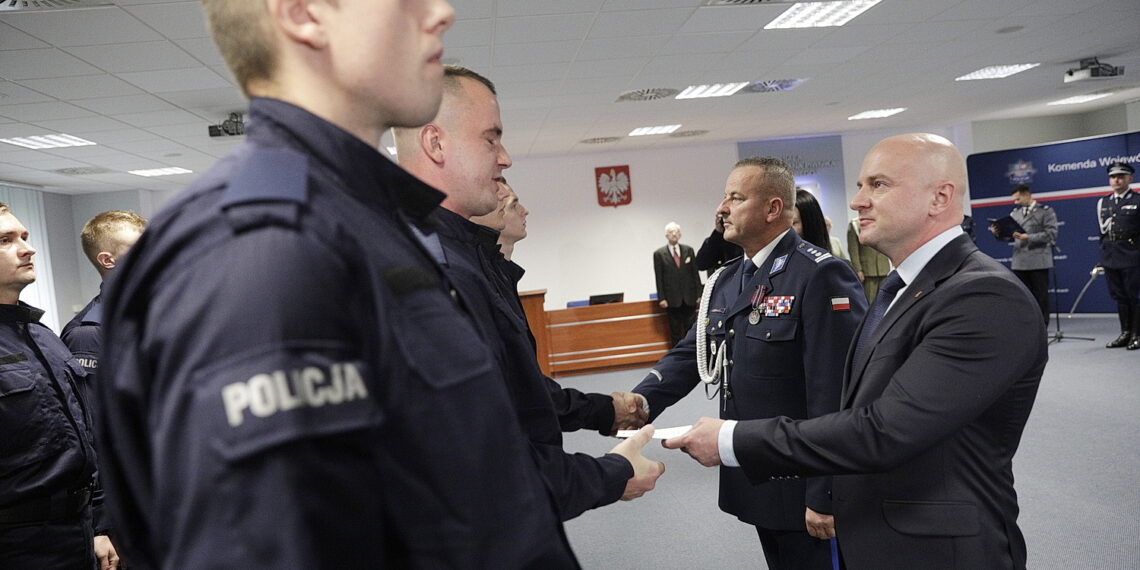 03.10.2023 Kielce. Ślubowanie policjantów / Fot. Jarosław Kubalski - Radio Kielce