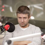27.11.2023 Radio Kielce. Studio Polityczne. Andrzej Rak - Konfederacja / Fot. Jarosław Kubalski - Radio Kielce