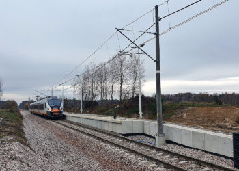 Budowa nowego przystanku w miejscowości Grochowiska na linii kolejowej Kielce - Busko-Zdrój / Fot. PKP PLK