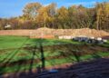 02.11.2023. Starachiwice. Stadion Staru Starachowice. Murawa stadionu zniszczona przez dziki / Fot. Marek Materek - Facebook