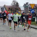 Bieg sylwestrowy w Szydłowie. 42 lata sportowej pasji - Radio Kielce 30.12.2023. Szydłów. 42. Uliczne Międzynarodowe Biegi Sylwestrowe / Fot. Maciej Makuła - Radio Kielce