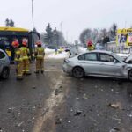 06.12.2023. Pińczów. Wypadek na skrzyżowaniu ulic Republiki Pińczowskiej i Legionistów / Fot. KP PSP Pińczów