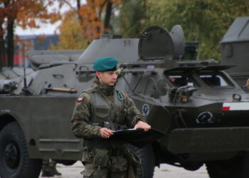 Co z nowymi jednostkami wojskowymi, które miały powstać w województwie świętokrzyskim? 
