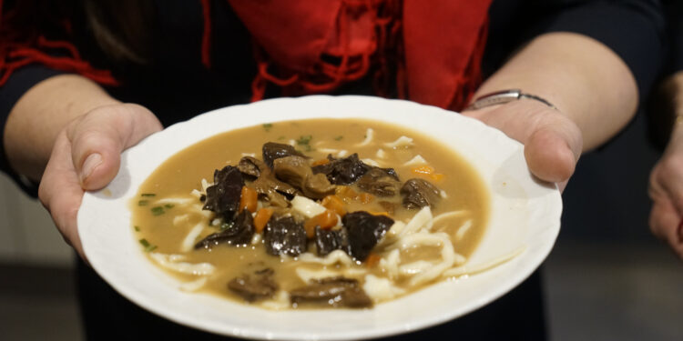 Zupa grzybowa na wigilijny stół