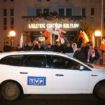 20.12.2023. Kielce. Protest przed siedzibą TVP3 Kielce. / Fot. Wiktor Taszłow - Radio Kielce