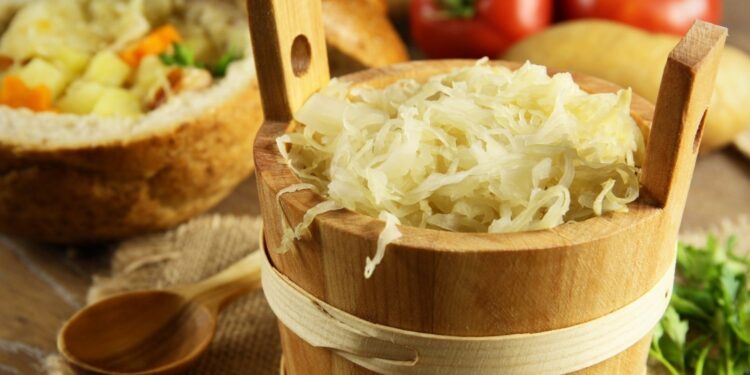 Kapusta kiszona na wiele zaskakujących sposobów