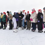07.12.2023. Końskie. Lodowisko / Fot. Magdalena Galas-Klusek - Radio Kielce