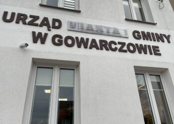 Gowarczów miastem