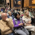 05.12.2023. Sandomierz. Spotkanie aktorki Anny Dymnej oraz poety i publicysty Wojciecha Bonowicza. / Fot. Grażyna Szlęzak - Radio Kielce