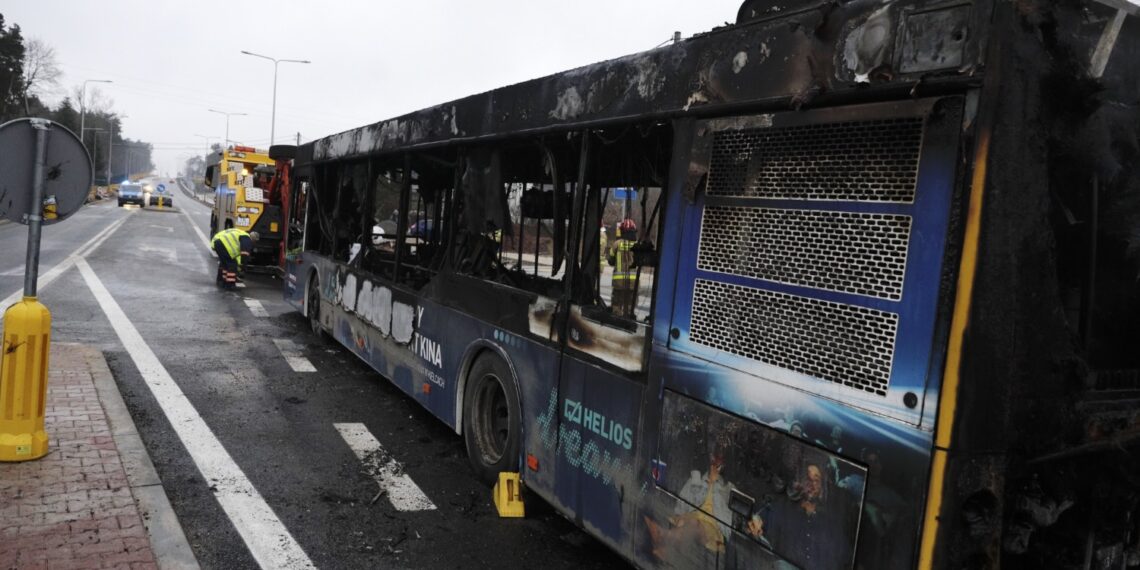 17.12.2023. Kielce. Pożar autobusu. / Fot. Jarosław Kubalski - Radio Kielce