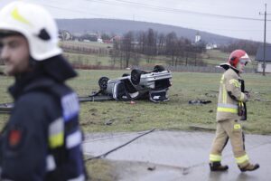 26.12.2023. Huta Nowa. Wypadek / Fot. Jarosław Kubalski - Radio Kielce