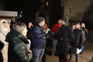 INTERWENCJA. Mieszkańcy nie chcą masztu telefonii komórkowej - Radio Kielce