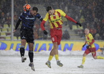 02.12.2023 Kielce. Piłka nożna. Ekstraklasa. Mecz Korona Kielce - Lech Poznań / Fot. Jarosław Kubalski - Radio Kielce