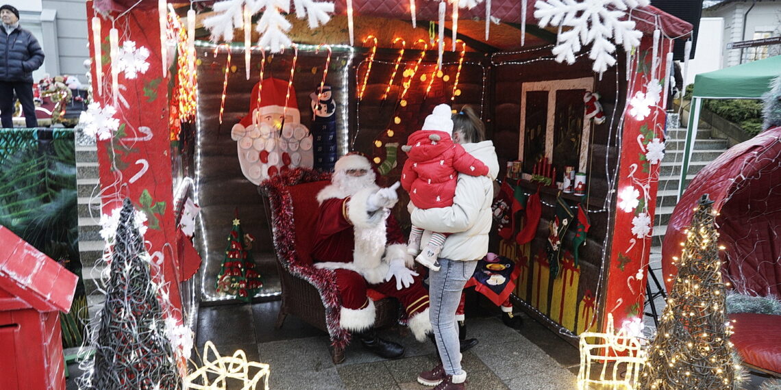 16.12.2023 Kielce. Jarmark Bożonarodzeniowy / Fot. Jarosław Kubalski - Radio Kielce