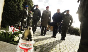 22.12.2023 Kielce. CPdMZ uroczystość z okazji Dnia Pamięci o Poległych i Zmarłych na Misjach i Operacjach Wojskowych poza Granicami Państwa / Fot. Jarosław Kubalski - Radio Kielce