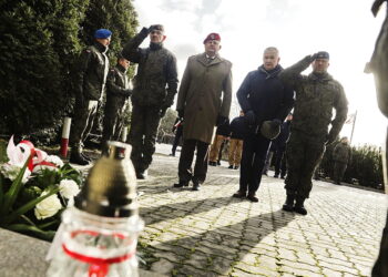 22.12.2023 Kielce. CPdMZ uroczystość z okazji Dnia Pamięci o Poległych i Zmarłych na Misjach i Operacjach Wojskowych poza Granicami Państwa / Fot. Jarosław Kubalski - Radio Kielce