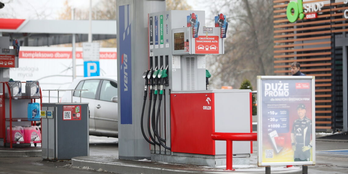 Ceny paliw lekko w górę