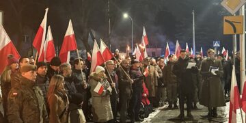 21.01.2024. Kielce. Białogon. Obchody 161. rocznicy wybuchu Powstania Styczniowego, zorganizowane przez Stowarzyszenie Rekonstrukcji Historycznych „Jodła” / Fot. Iwona Murawska-Bujnowicz - Radio Kielce