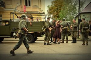 Ciężarówka z kolekcji konecczanina wykorzystywana w filmach - Radio Kielce