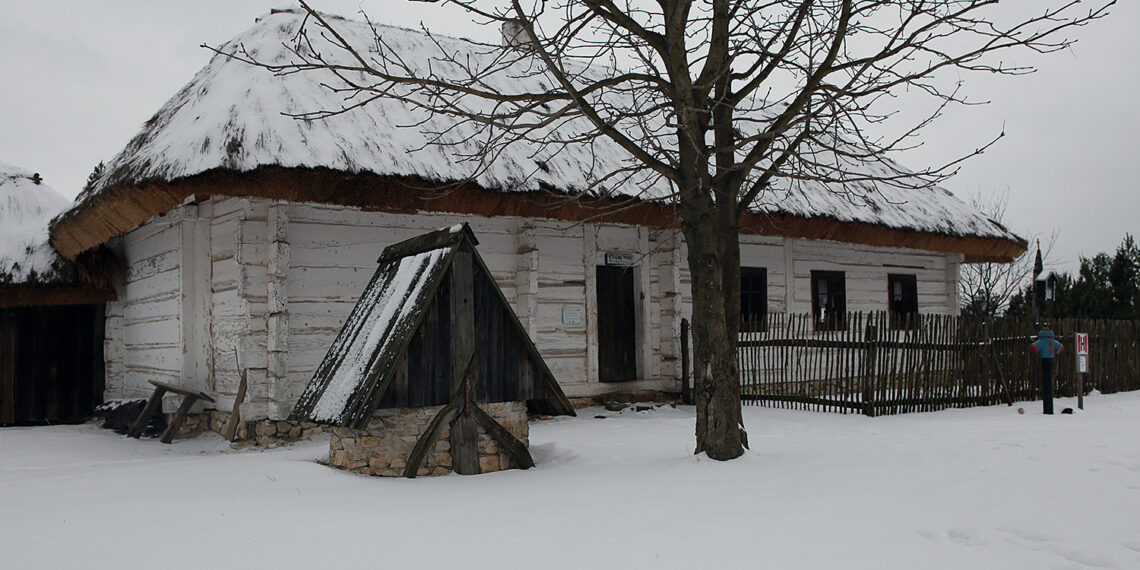 13.01.2024. Tokarnia. Park Etnograficzny w Tokarni / Fot. Robert Felczak – Radio Kielce