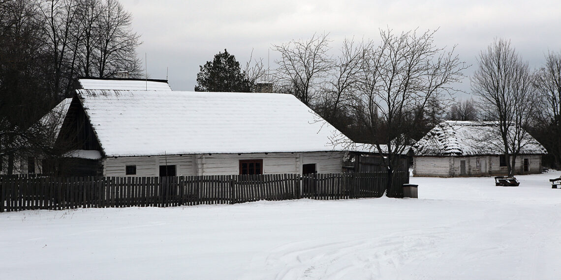 13.01.2024. Tokarnia. Park Etnograficzny w Tokarni / Fot. Robert Felczak – Radio Kielce