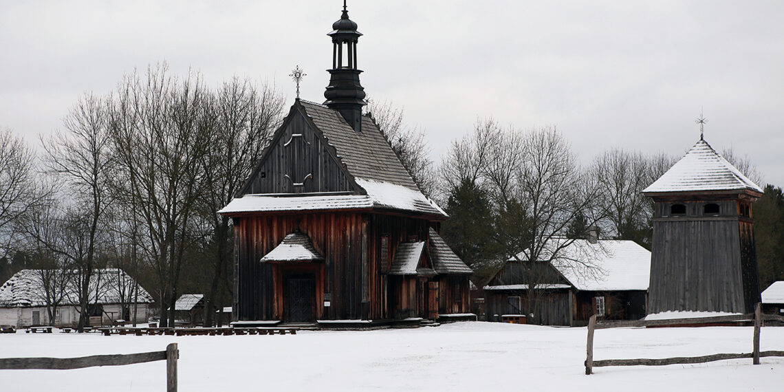 13.01.2024. Tokarnia. Park Etnograficzny w Tokarni / Fot. Robert Felczak – Radio Kielce