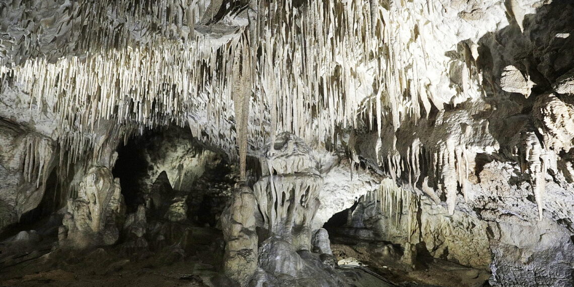 27.01.2024 Jaskinia Raj / Fot. Jarosław Kubalski - Radio Kielce