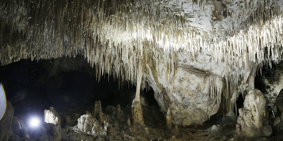 27.01.2024 Jaskinia Raj / Fot. Jarosław Kubalski - Radio Kielce