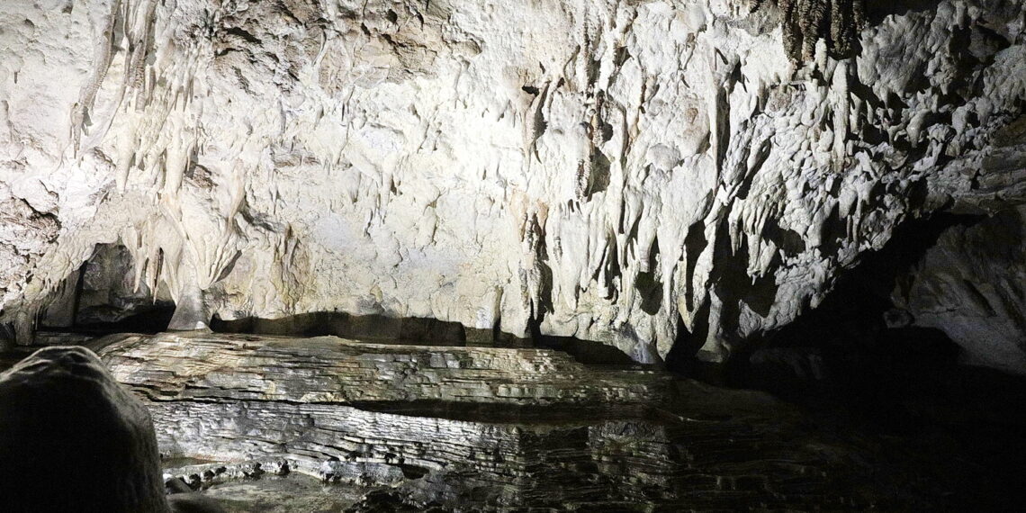 27.01.2024 Jaskinia Raj / Fot. Jarosław Kubalski - Radio Kielce