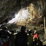Raj ponownie dostępny. Zobacz najpopularniejszą świętokrzyską jaskinię
