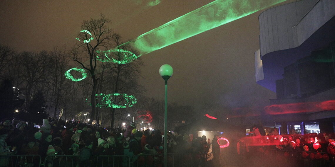 28.01.2024 Kielce. WOŚP. Światełko do nieba / Fot. Jarosław Kubalski - Radio Kielce